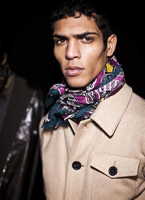 hermes men scarf|how to wear hermes scarf.